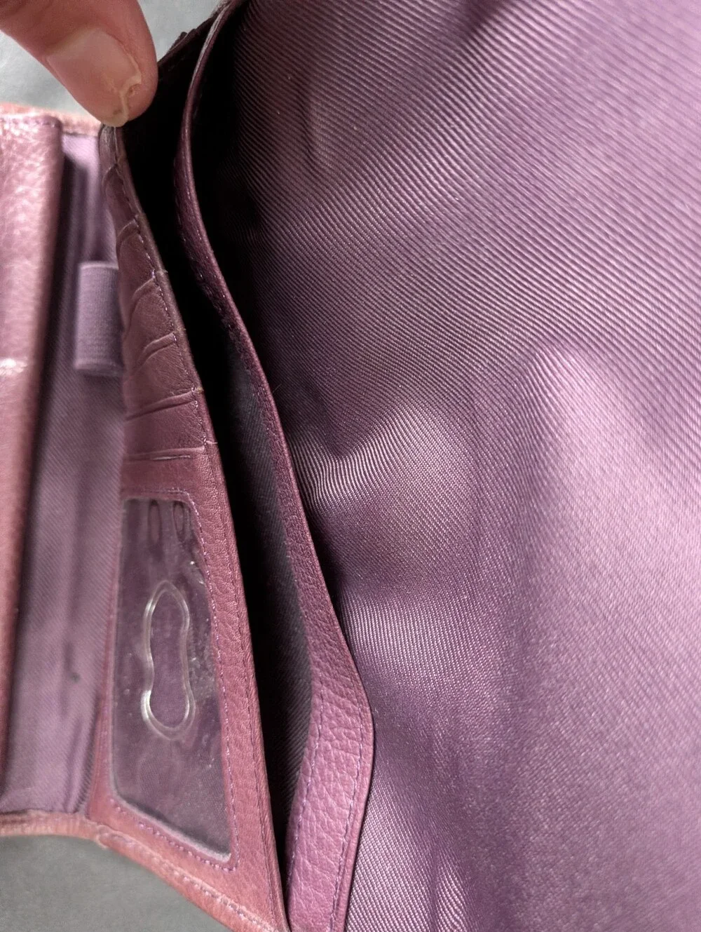 Fossil Wallet + Checkbook Genuine Leather: Eggplant